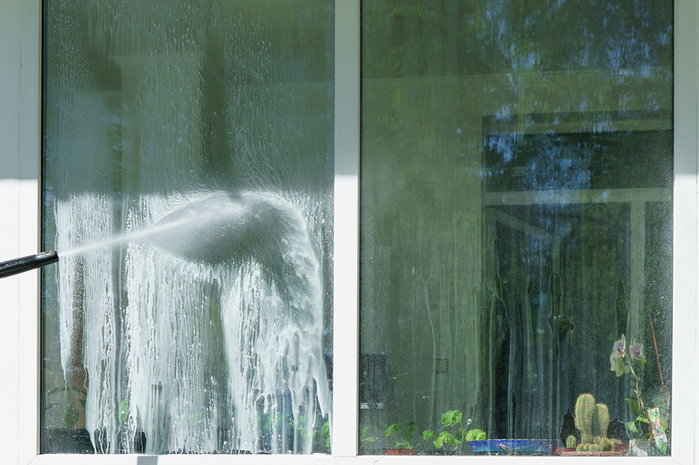 How Pressure Washing Helps San Ramon Homeowners Fight Mold and Mildew